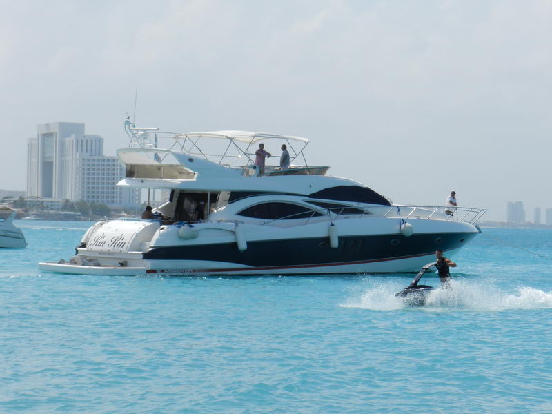 Sunseeker 74 ft