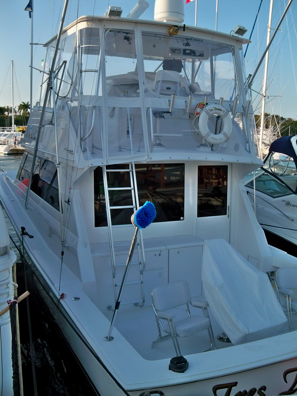 Fishing charter on Viking 47 yacht  deep sea fishing Cozumel…