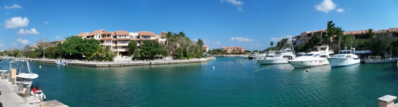 Private boat for snorkel tour and rent by hour at Riviera Ma…