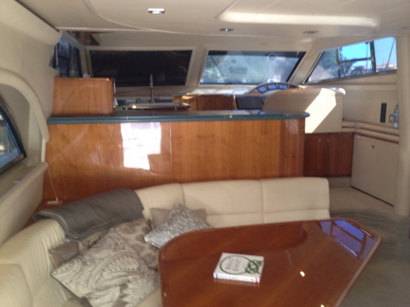yacht charter at Puerto Aventuras, crystal clear Caribbean reef waters