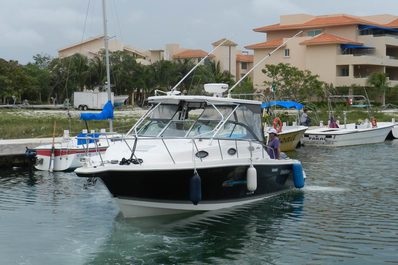 Puerto Aventuras en charter de pesca privado Riviera Maya
